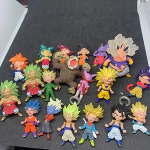 Dragon Ball Mini Figur Konvolut 19 Set Verkauf Trunks Majin Buu Broly Vegeta etc. - Bild 1 von 3