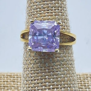 Vintage Gold Tone Statement Ring Size 6 Large Square Purple CZ Bold Cocktail - Picture 1 of 6