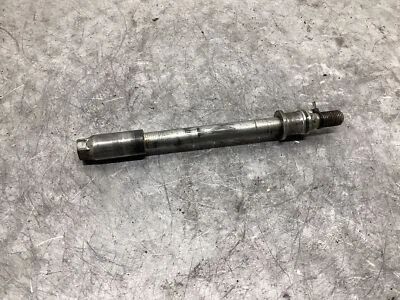 Suzuki DR250 1991 OEM LLANTA DELANTERA EJE PIVOTE PERNO Foto 1 de 4