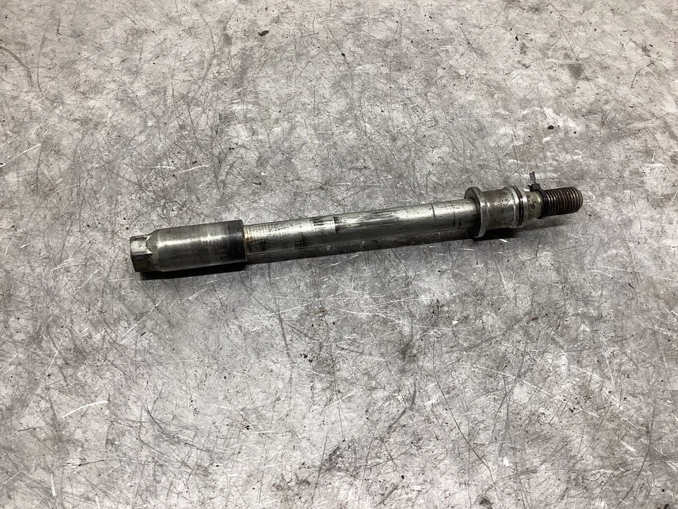 Suzuki DR250 1991 OEM LLANTA DELANTERA EJE PIVOTE PERNO Foto 1 de 4