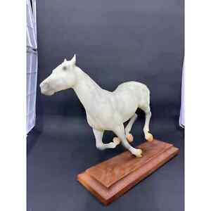 Vintage Breyer Silver Comet Horse 1994 Show Special 700594 in original box