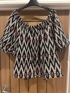 BNWT MARKS & SPENCER Black, Red & White Abstract Aztec Print Puff Sleeve Top - Picture 1 of 20