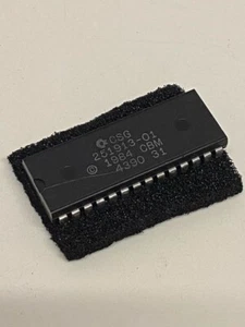 Commodore 251913-01 Kernal e ROM BASE - Foto 1 di 1