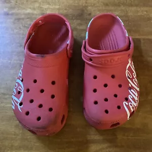 Crocs X Coca-Cola Collaboration Clog Classico Donna 6 Uomini 4 Edizione Limitata - Foto 1 di 12