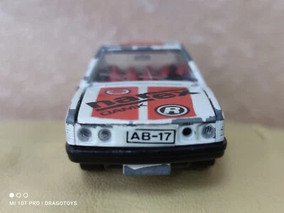 DE COLECCIÓN COCHE JUGUETE TATRA 623 DIECAST 1/48 NEUMÁTICOS PLÁSTICO NAREX N4 MONTI PIEZAS METÁLICAS Foto 1 de 4