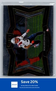 2024 Panini Select #429 Demario Douglas Field Level New England Patriots I47 - Foto 1 di 2