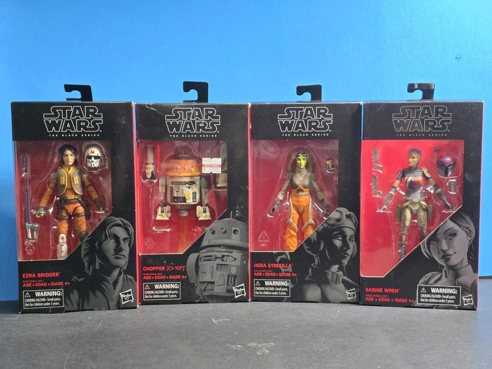 Lote de 4 Star Wars Serie Negra - Escuadrón Fénix. Ezra, Chopper, Hera y Sabine Foto 1 de 4