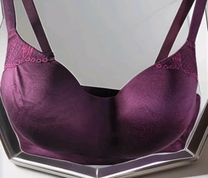 Sujetador de encaje Lane Bryant Cacique talla 38DDD vino sin alambre ligeramente forrado cobertura completa - Imagen 1 de 5