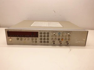 HP 5334A UNIVERSAL COUNTER - Picture 1 of 6