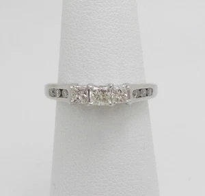 1/2CT Natural Diamond Engagement Anniversary Wedding Bridal Ring 14K White Gold - Picture 1 of 13