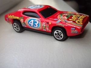 NASCAR Richard Petty Lucky Charms 1971 MODEL PLYMOUTH GTX Hot Wheels 1/64 - Picture 1 of 12