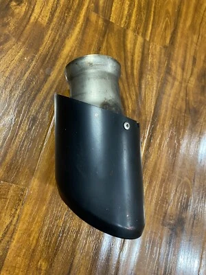 2010 2011 2012 2013 2014 2015 2016-2018 PORSCHE CAYENNE EXHAUST COVER PIPE LEFT - Image 1 of 4