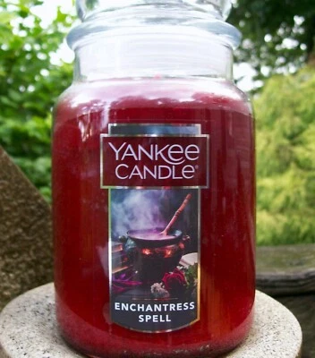 Yankee Candle Halloween ENCHANTRESS SPELL~ Large 22oz~Patchouli-Cedar~Rose~Amber - Image 1 of 3