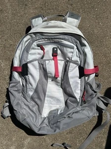 The North Face Recon Backpack Pink White Gray - Picture 1 of 9