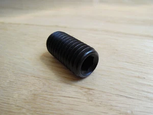 5/8"-11 x 1-1/4" Socket Set Screw Hex Drive Cup Point Black Oxide 10pcs - Picture 1 of 4