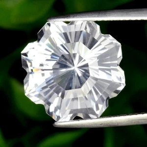 💎 11.19ct 14.3x14.2mm VVS Fancy Natural White Quartz - Brazil Gemstone - Picture 1 of 4