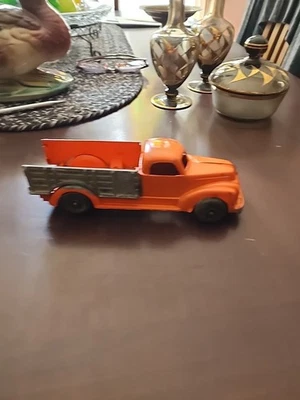 Orange Vintage 1950's Hubley 6" Diecast Kiddie Toy Stake Bed Truck No 452 - Image 1 of 3