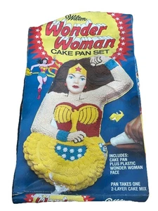 Wilton Wonder Woman Cake Pan Set Original Box  Vtg - Picture 1 of 6