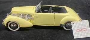 Franklin Mint 1/24 Scale Diecast 1937 Cord 812 Phaeton Coupe Ivory No Box No COA - Picture 1 of 14