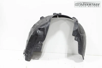 2015-2023 CHRYSLER 300 СЕДАН ПЕРЕДНЯЯ ПРАВАЯ СТОРОНА КРЫЛО ПОДКЛАДКА БРЫЗГОВИК ЩИТ OEM - Изображение 1 из 4