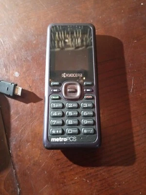 Kyocera  Black. Metro pcs Smartphone - Image 1 of 3