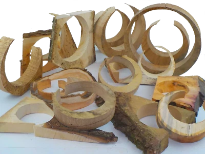 ENGLISH WOODS Scatola di ritagli circolari in legno. Esposizione di gioielli, arte e artigianato, scultura. 5 kg