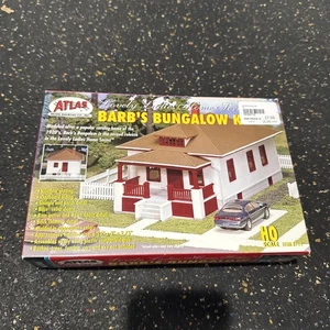 HO Scale, Atlas, Barb`s Bungalow Building House Kit New Sealed - Bild 1 von 6