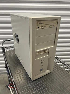 Vintage Intel Custom Desktop Pentium III 1Ghz Intel D815EPEA2 Windows 98 USB CD - Image 1 of 4