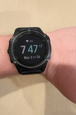 Garmin Fenix 6 Pro Solar Edition - Image 1 of 2