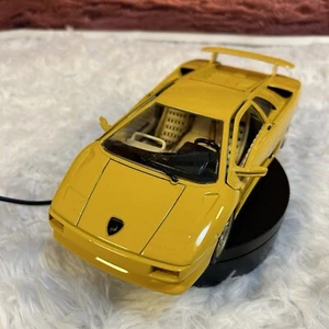 Rare! Out of print vintage Burago 1/18 Lamborghini Diablo 1990 Giallo - Picture 1 of 12