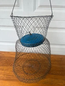Vintage Fishing Metal Wire Fish Keeper Net Live Bait Basket Cage Collapsible - Imagen 1 de 4