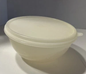 Tazón transparente vintage Tupperware Wonderlier 2520A-1 con tapa transparente #228-20 6 tazas - Imagen 1 de 14