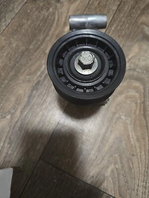  Accesorio tensor cinturón Mazda 3 5 2007-2010,2012-2013 Foto 1 de 3