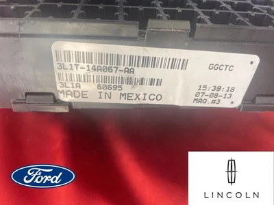 Ford Expedition Lincoln Navigator 2003-2006 Fuse Box 3L1T-14A067-AA - Image 1 of 4