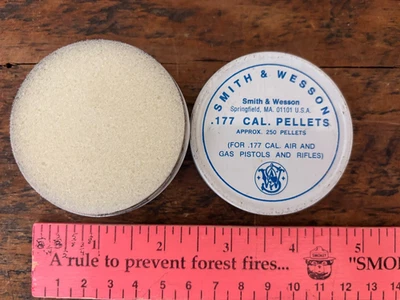 De colección ~ Smith & Wesson ~ Calibre .177 Cal ~ 250 PELLETS ~ Pistola de aire/gas + Rifle ~ EE. UU. ~ USADO EN EXCELENTE ESTADO Foto 1 de 4