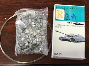 R-Model 35159 1/35 Metal Track For British A39 Tank destroyer - Picture 1 of 3