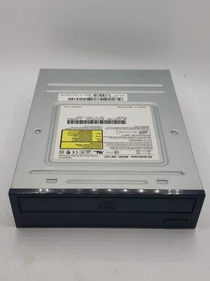 Toshiba/Samsung Storage Technology SW-252 52X CD-Rewritable Internal 5.25 IDE  - Image 1 of 4