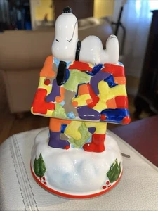 Caja de música navideña Peanuts Snoopy 1981 de colección Schmid RARA cerámica numerada funcionando - Imagen 1 de 9