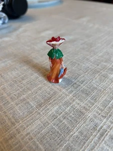 Miniatur viktorianische Dame Figur Kunststoff - 1,5 Zoll - Bild 1 von 2