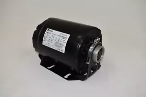 AO SMITH S48A64C28 AC MOTOR 1/2HP/Type S/115V/ 6.8/3.4Amp/60/50Hz - Picture 1 of 5