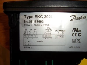 Danfoss EKC 202D2 Temperature Controller / Module 084B8693 115V 2.5VA BRAND NEW! - Picture 1 of 2