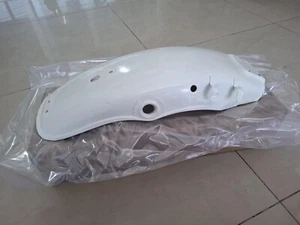 Guardabarros trasero YAMAHA 1974-76 DT100-125-DT175-MX100 METAL BLANCO NOS JAPÓN - Imagen 1 de 11