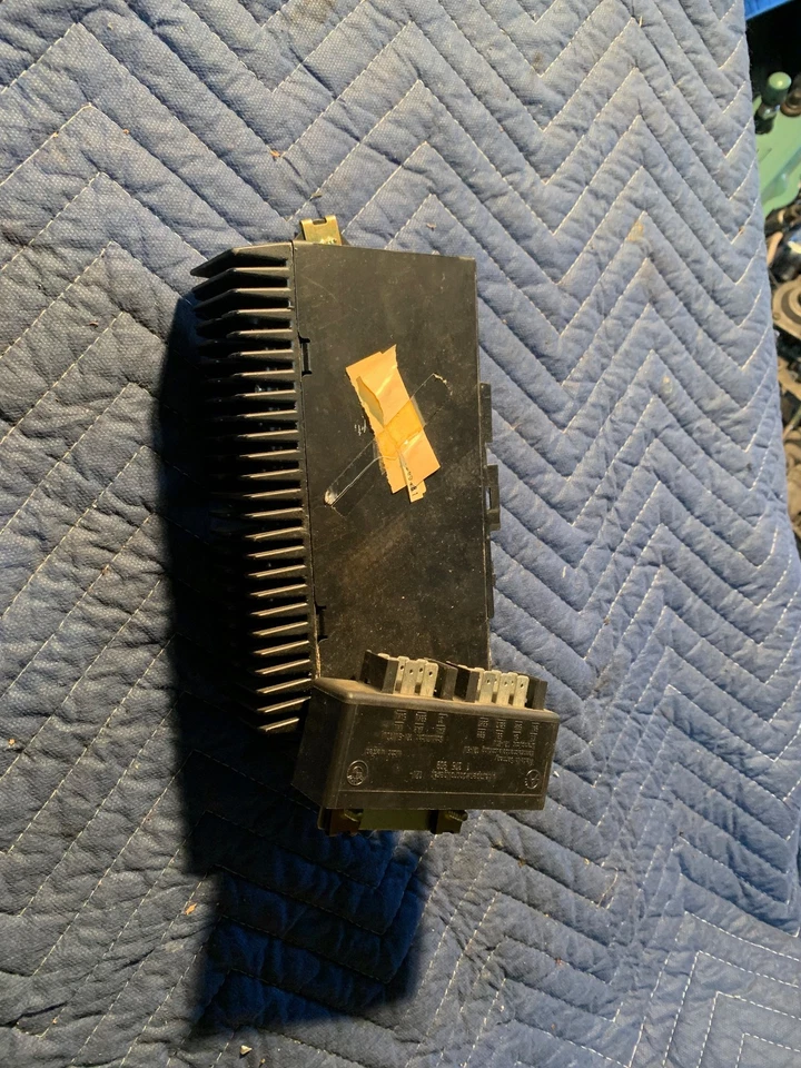 Amplificador amplificador BMW 325i 325is 325ix OEM Blaupunkt E30 84-92 Foto 1 de 4