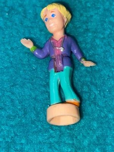 Muñeca Rick 1998 Polly Pocket de colección para reproductor de CD JUEGO DE REPRODUCCIÓN - Imagen 1 de 2