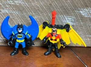 IMAGINEXT Batman & Robin Figures & Gliders SUPER FRIENDS DC COMICS - Picture 1 of 5
