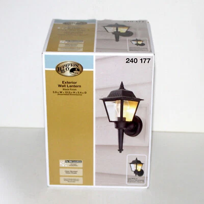 Hampton Bay Linterna de Pared Exterior Lámpara Negra Biselada Vidrio Transparente Aluminio 240 177 Foto 1 de 4