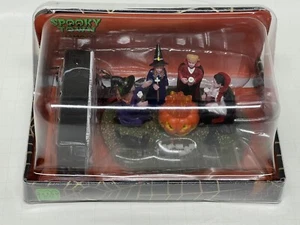 Lemax Spooky Town Halloween Village Monster Marshmallow Roast 44304 Lighted - Picture 1 of 4