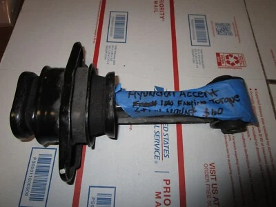 2021 HYUNDAI ACCENT FRONT LOWER TORQUE STRUT MOUNT - Image 1 of 4