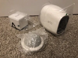 ARLO PRO 2 NETGEAR ADD-ON SECURITY CAMERA + BATTERY + MAGNETIC MOUNT - ULTRA 3 4 - Picture 1 of 1