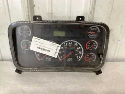 Cuadro de instrumentos velocímetro Freightliner M2 106 2011-2015 - usado Foto 1 de 4